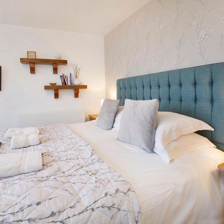 Holtby Grange Cottages ยอร์ค ภายนอก รูปภาพ
