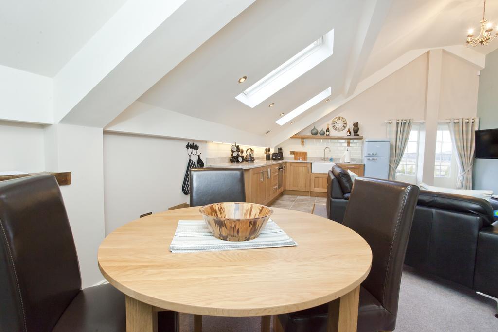 Holtby Grange Cottages ยอร์ค ภายนอก รูปภาพ