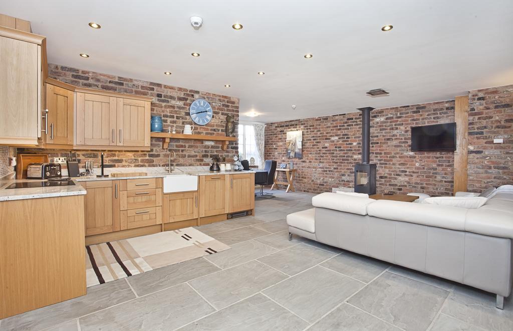 Holtby Grange Cottages ยอร์ค ภายนอก รูปภาพ